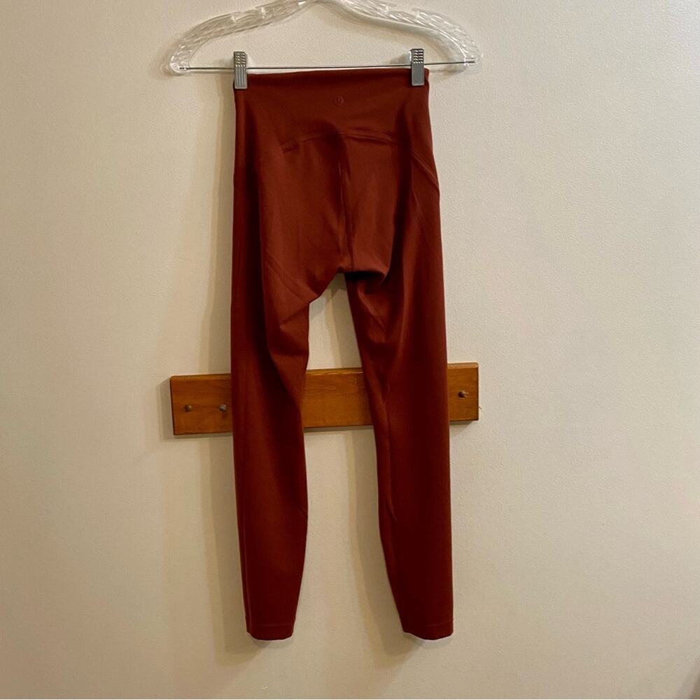 Lululemon InStill High-Rise Tight 25" Mulled Wine Leggings Women’s Sz 2 Workout